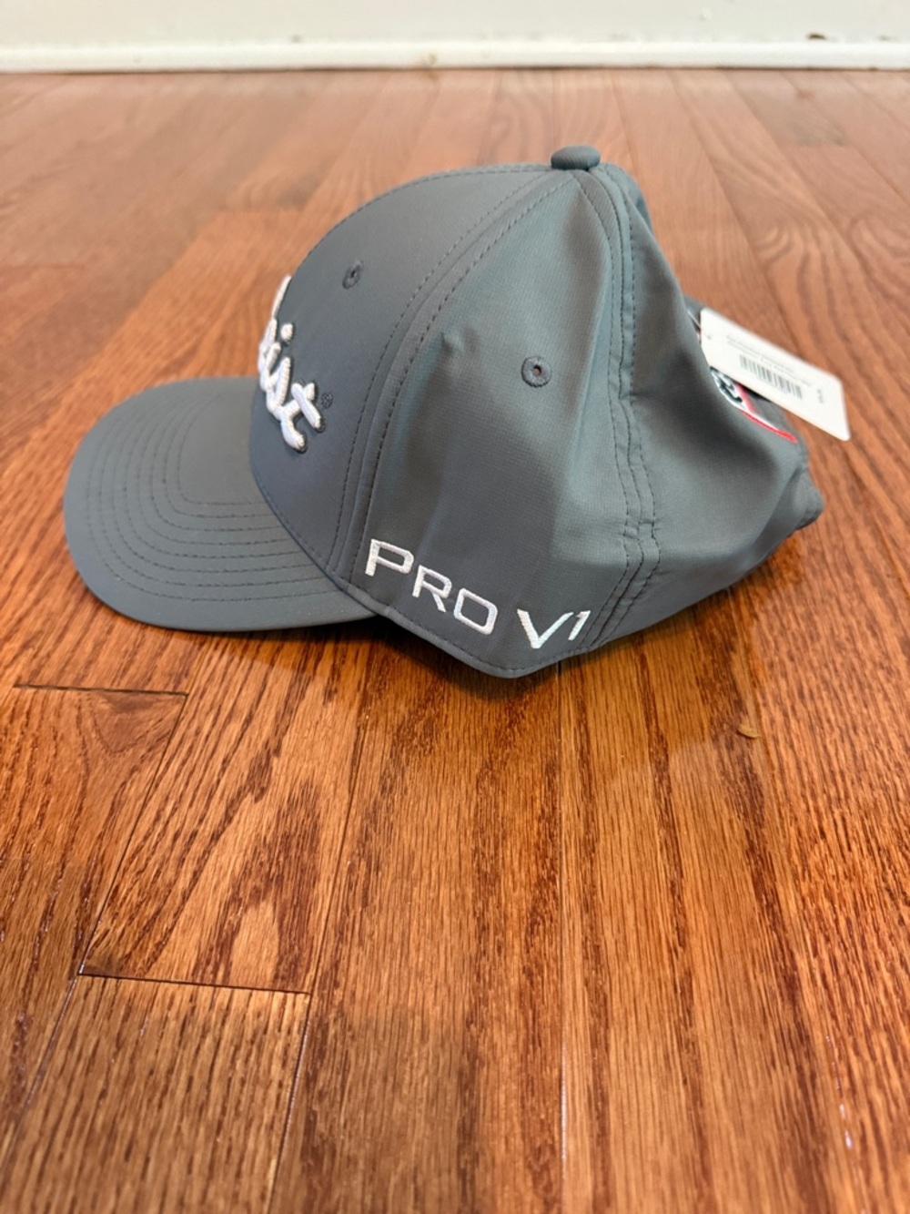 Titleist Gray Cap with White Script - Picture 3 of 10